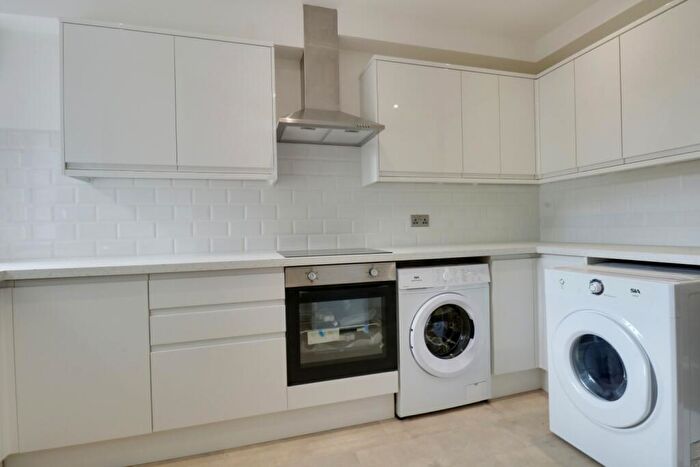 Studio To Rent In Welling, Kent, DA16