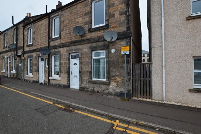 2 Bedroom Flat To Rent In Campbell Street, Dunfermline, KY12