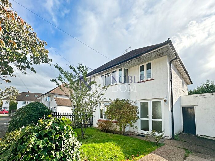 3 Bedroom Semi-Detached House To Rent In Helgiford Gardens, Sunbury, TW16