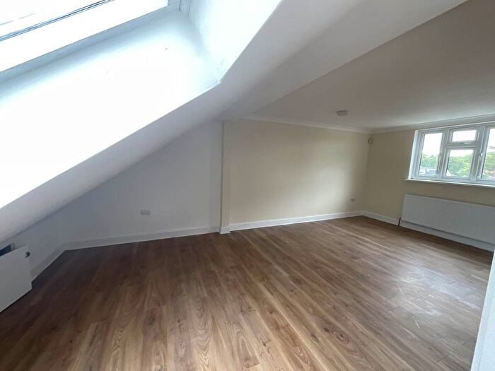 4 Bedroom Property To Rent In Blythswood Road, Seven Kings, Ilford, IG3