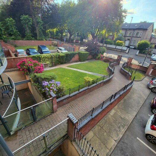 3 Bedroom Apartment To Rent In Jackson Moss Building, Upper Chorlton Rd, Manchester, M16