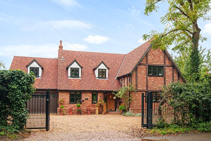 5 Bedroom Detached House For Sale In Silsoe Road, Wardhedges, Flitton, MK45