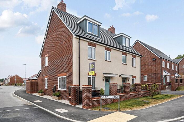 4 Bedroom Town House For Sale In Ludgershall, SP11