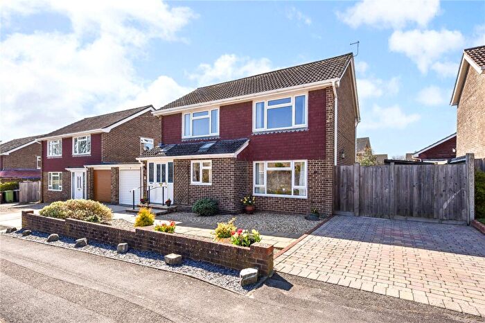 4 Bedroom Detached House For Sale In West Hill Road South, South Wonston, Winchester, Hampshire, SO21