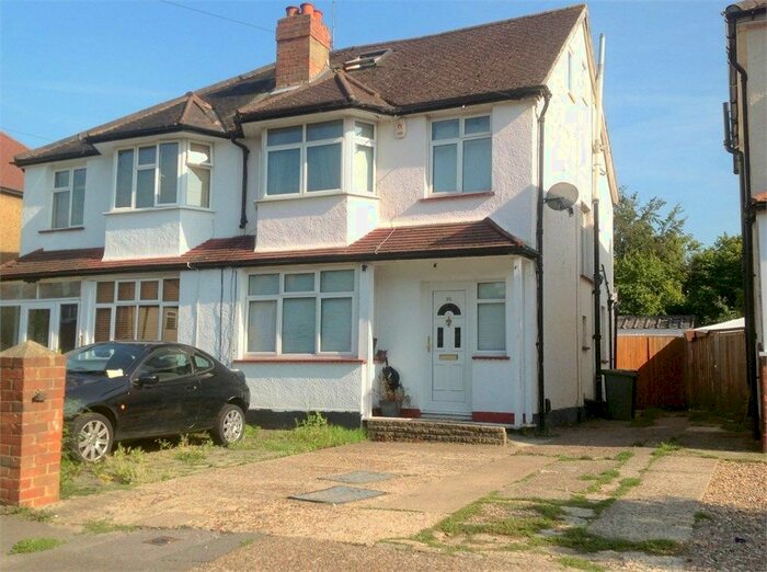 5 Bedroom Semi-Detached House To Rent In Danetree Road, West Ewell, KT19