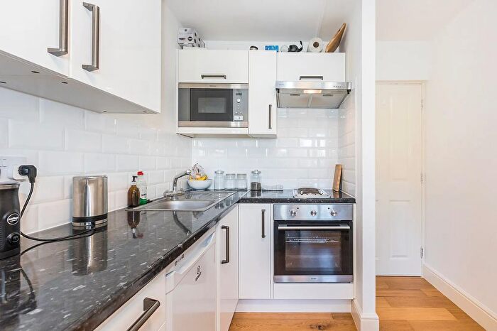 1 Bedroom Flat To Rent In Bride Street, Highbury, London, N7