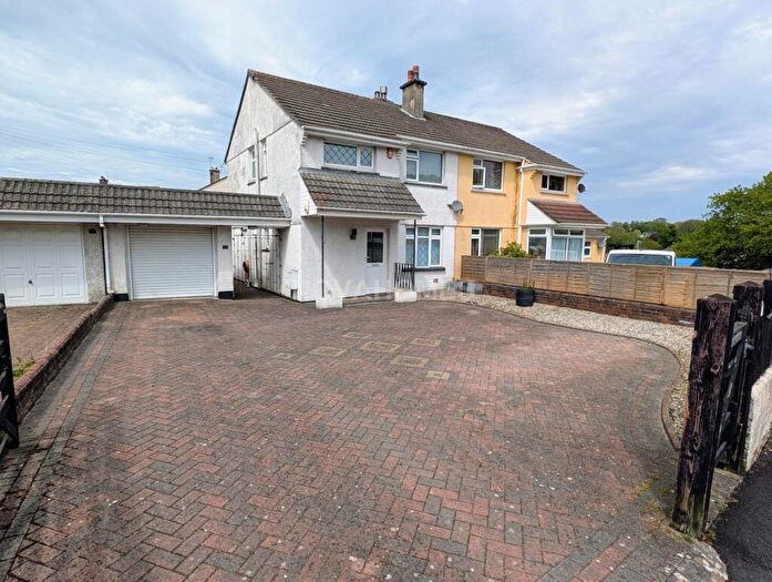 3 Bedroom Semi-Detached House For Sale In Treveneague Gardens, Manadon, PL2