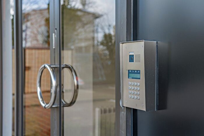 1 Bedroom Flat To Rent In Pagasus Way, Haddenham, HP17