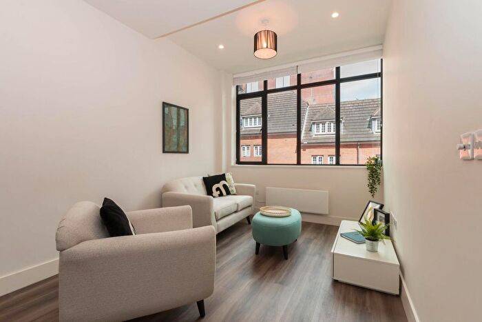 1 Bedroom Flat To Rent In The Lightwell, Cornwall Street, B3