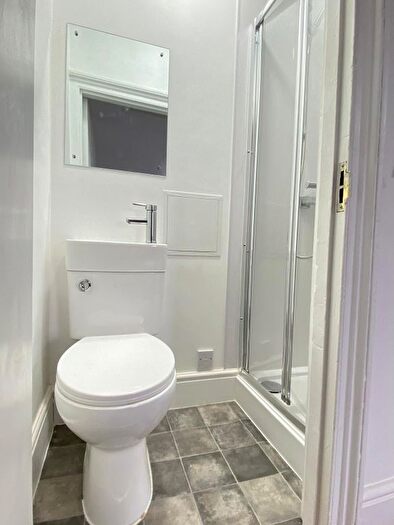 7 Bedroom Property To Rent In Albany Terrace, Chatham, Kent, ME4