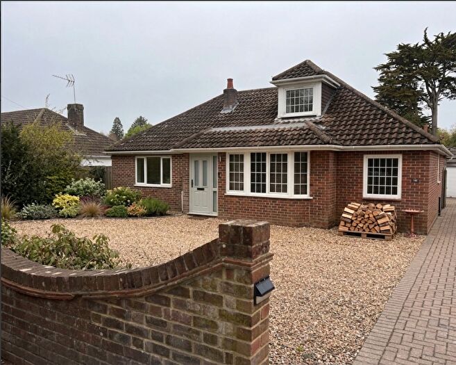 5 Bedroom Detached Bungalow To Rent In Lyndhurst Road, Ashurst, Southampton, Hampshire, SO40