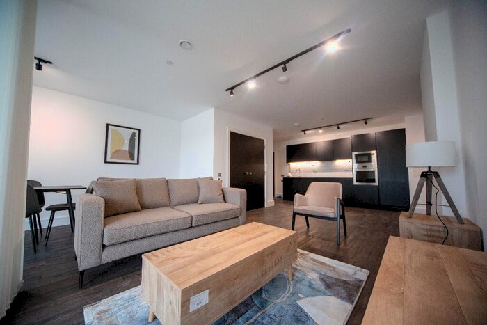 Apartment To Rent In Scrubs Lane, London, NW10