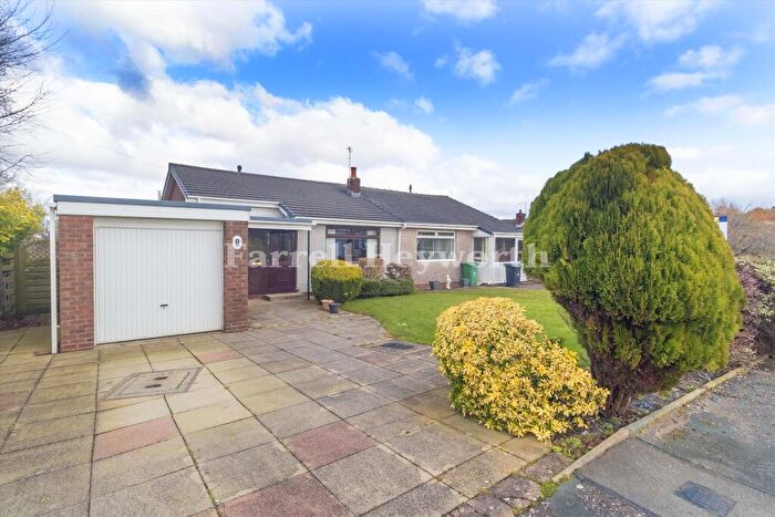 3 Bedroom Bungalow For Sale In Haydock Road, Lancaster, LA1