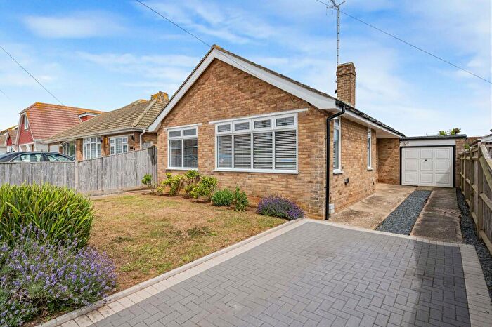 3 Bedroom Detached Bungalow For Sale In Cavell Avenue North, Peacehaven, BN10