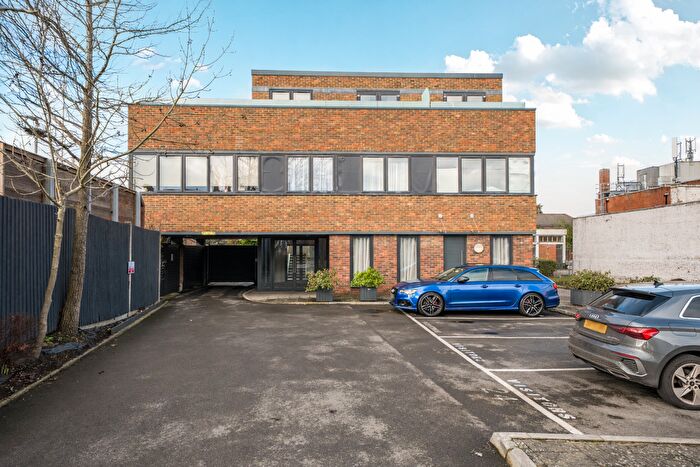 Studio For Sale In The Street, Ashtead, KT21