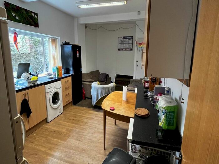 4 Bedroom Property To Rent In Cambrian Street, Aberystwyth, SY23