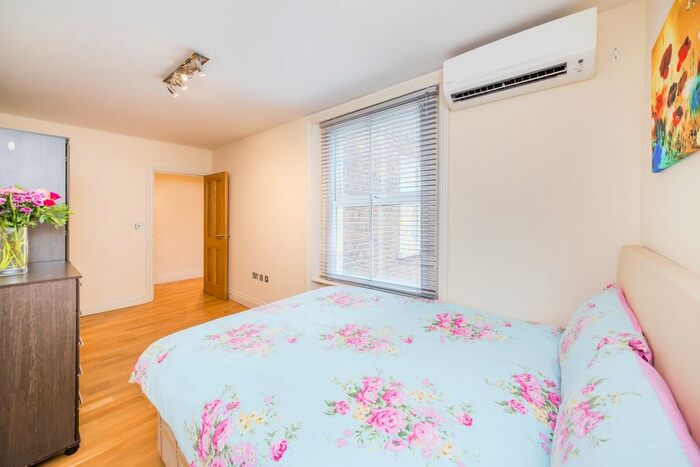 3 Bedroom Flat To Rent In Cromwell Road, London, SW7