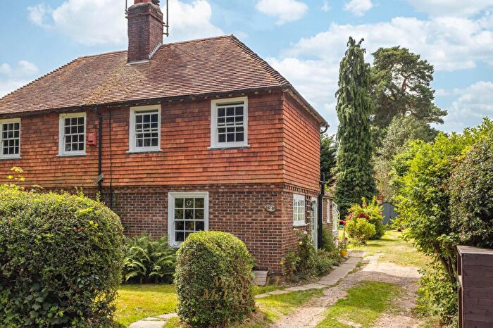 3 Bedroom Cottage For Sale In Sandy Lane, Crawley Down, RH10