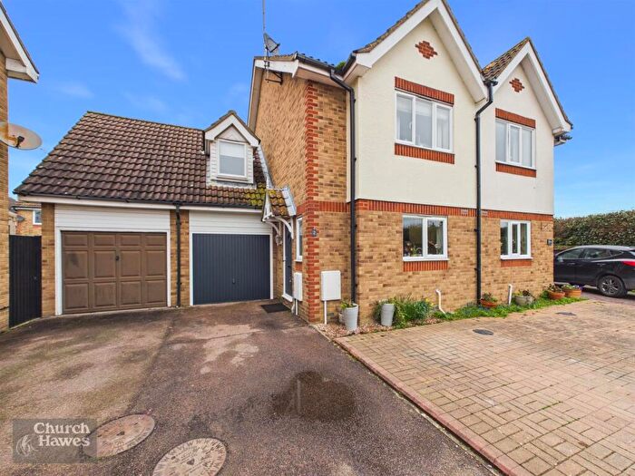 3 Bedroom Semi-Detached House For Sale In Randolph Close, Maldon, CM9
