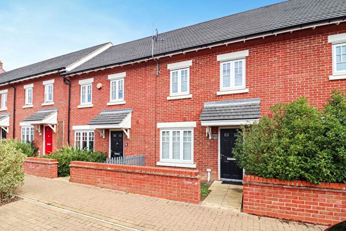 2 Bedroom Terraced House For Sale In Chislehurst Place, Great Denham, Bedford, MK40