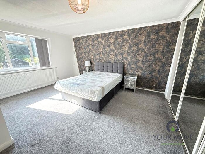1 Bedroom Detached House To Rent In Brighton Road, Hooley, Coulsdon, Surrey, CR5