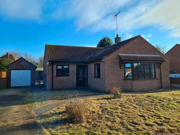 3 Bedroom Detached Bungalow To Rent In Burghley Close, Nettleton, LN7