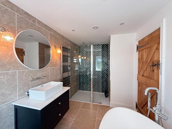 4 Bedroom Character Property For Sale In Watton Road, Shropham, NR17