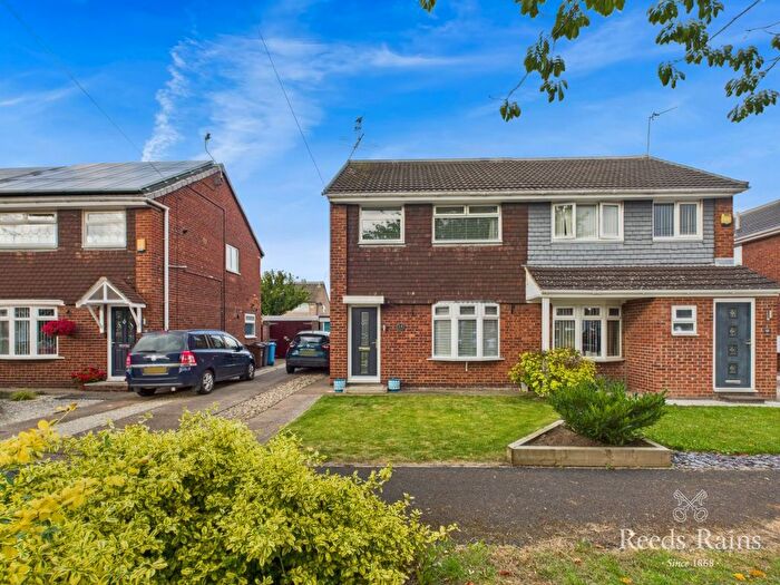 3 Bedroom Semi-Detached House For Sale In Grosmont Close, Hull, East Riding Of Yorkshire, HU8