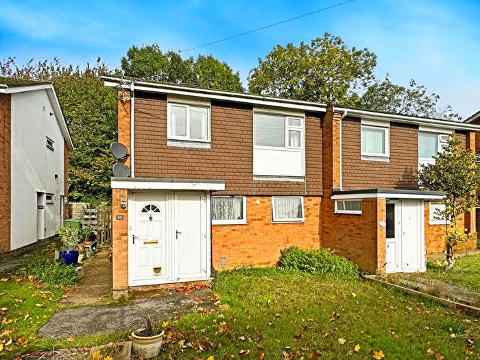 2 Bedroom Maisonette For Sale In Cumberland Close, Little Chalfont, Amersham, HP7