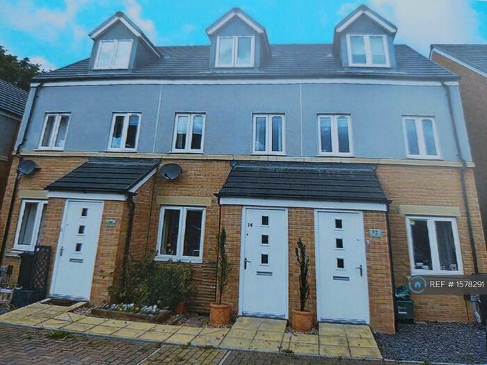 3 Bedroom Terraced House To Rent In Long Culvering, Cranbrook, Exeter, EX5