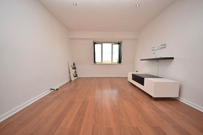 1 Bedroom Apartment To Rent In Birkbeck Road, Newbury Park, IG2