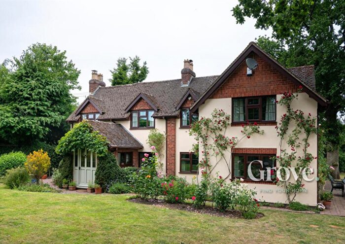 4 Bedroom House For Sale In Mustow Green, Kidderminster, DY10