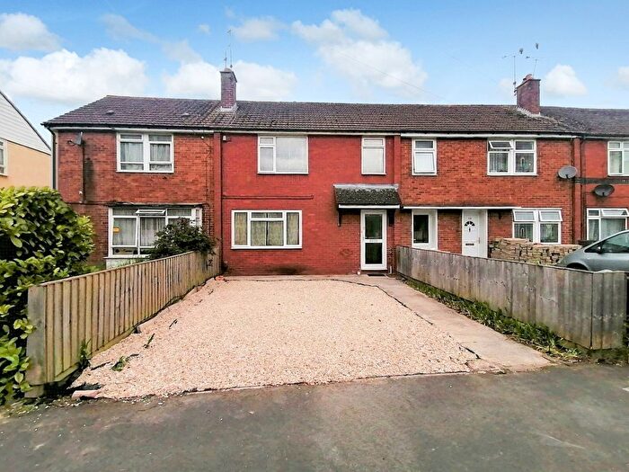 3 Bedroom Terraced House To Rent In Kingswood Avenue, Park North, Swindon, SN3