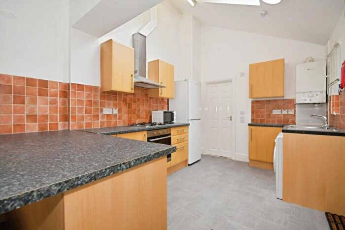 5 Bedroom Terraced House To Rent In Pomona Street, Ecclesall, Sheffield, S11