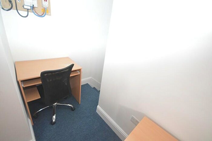 1 Bedroom Maisonette To Rent In |Ref: |, Mede House, Salisbury Street, Southampton, SO15