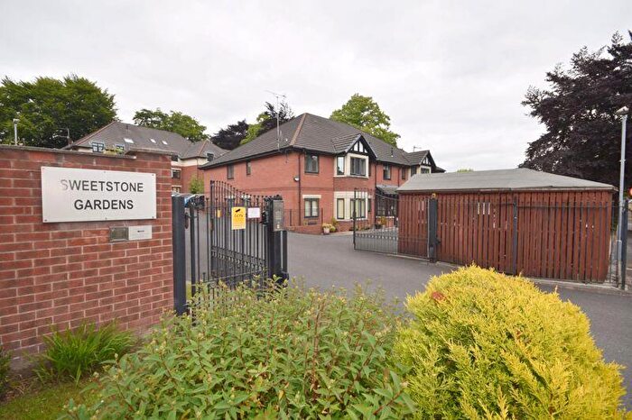 2 Bedroom Apartment To Rent In Sweetstone Gardens, Sharples, BL1