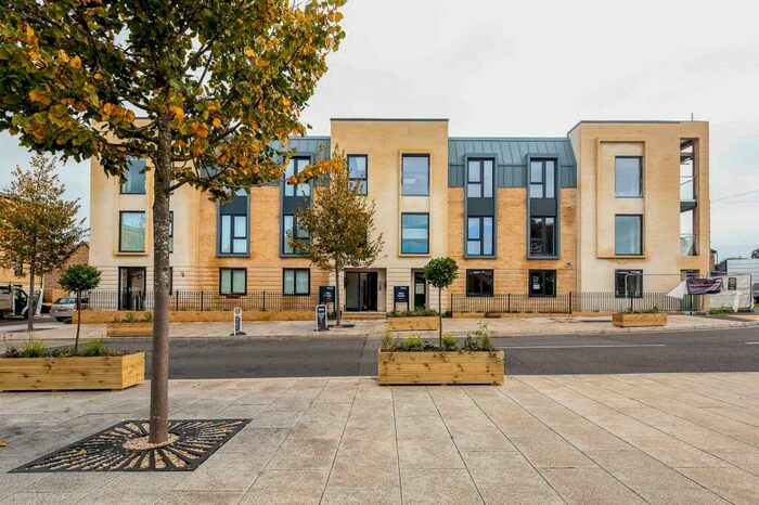 2 Bedroom Apartment To Rent In Mulberry Way, Combe Down, BA2