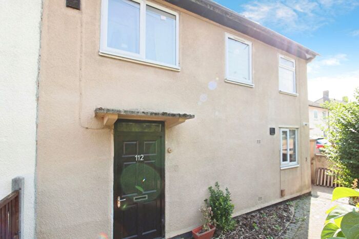 3 Bedroom Property To Rent In Glenhills Boulevard, Leicester, LE2