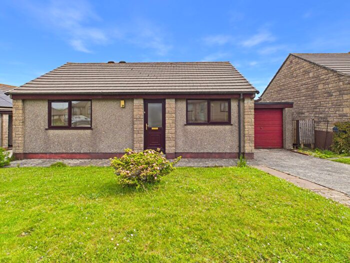 2 Bedroom Bungalow For Sale In Mount Ambrose, Redruth, Well Presented Detached Bungalow, TR15