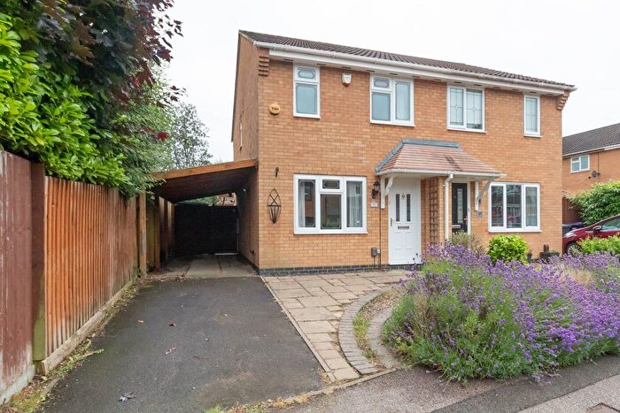 2 Bedroom Semi-Detached House To Rent In Symonds Road, Hitchin, SG5