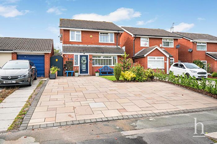 3 Bedroom Detached House For Sale In Hambledon Drive, Greasby, CH49