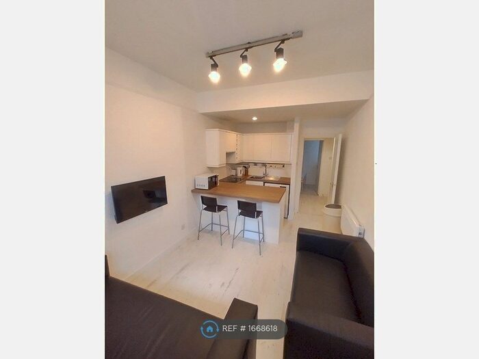 1 Bedroom Flat To Rent In Adelphi, Aberdeen, AB11