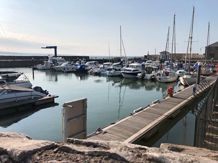1 Bedroom Flat To Rent In Mary Street, Porthcawl, CF36