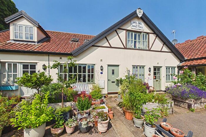 2 Bedroom Barn Conversion For Sale In Halesworth, Suffolk, IP19