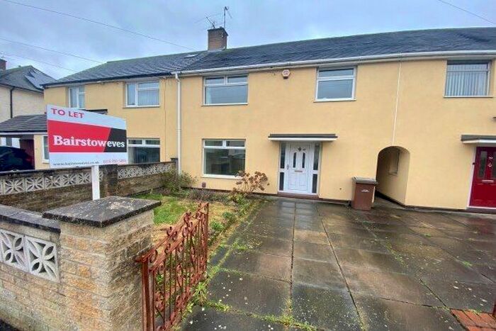 3 Bedroom Property To Rent In Meadowvale Crescent, Nottingham, NG11