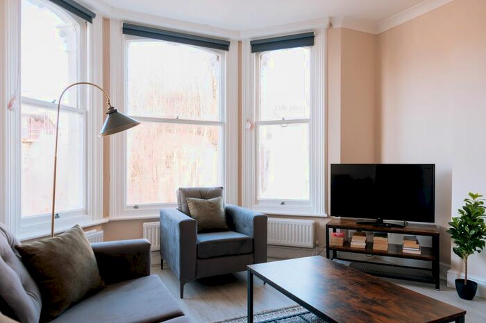 2 Bedroom Flat To Rent In Brig-N - Westbourne Villas, Hove, East Sussex, BN3