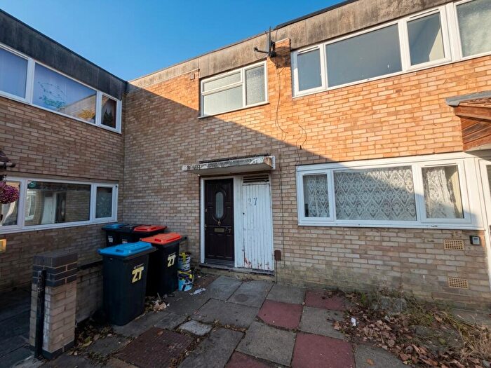 3 Bedroom Terraced House To Rent In Burnmoor Close, Bletchley, Milton Keynes, MK2