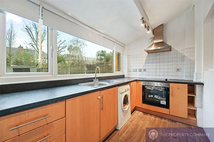 4 Bedroom Terraced House To Rent In Arcadian Gardens, Wood Green, London, N22