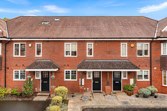 3 Bedroom Terraced House For Sale In Soprano Way, Esher, KT10