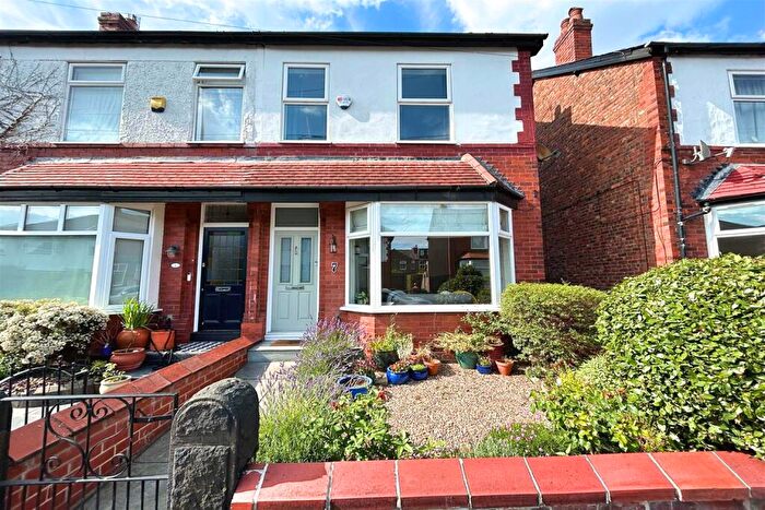 3 Bedroom Semi Detached House For Sale In Belmont Road, Sale, M33